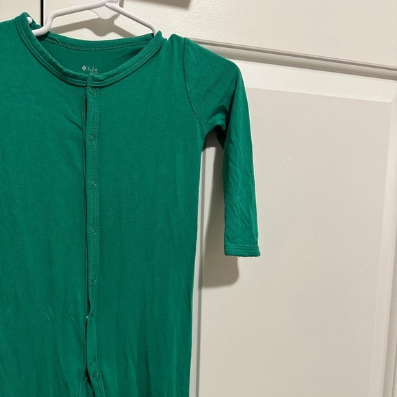 Kyte Baby Toddler Retired Green Fern Snap Footie Sleeper Size 18-24 Months - Picture 4 of 9